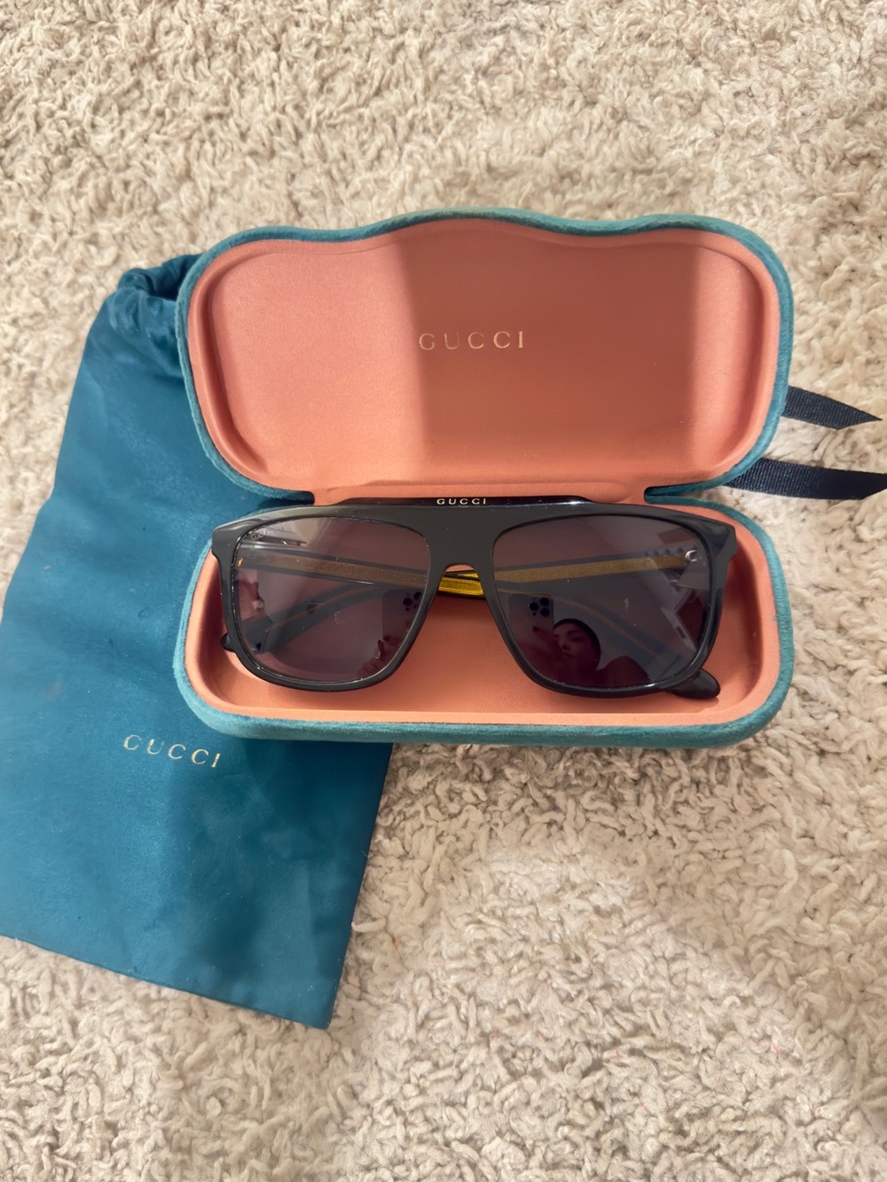Gucci Men's Sunglasses with Teal Case and Peach Interior